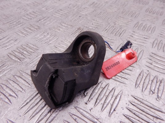 Кнопка открытия стекла багажника BMW 5-series (E39) 61 31 8 363 631