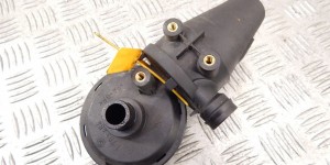 Маслоотделитель (сапун) BMW 5-series (E39) 11 15 1 703 484