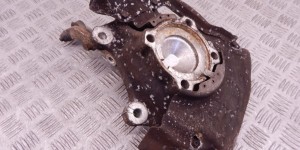 Ступица передняя правая BMW 5-series (E39) 31 21 1 092 854