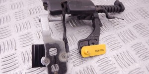 Петля крышки багажника BMW 3-series (E46) 51 24 8 254 016 Петля крышки багажника BMW 3-series (E46) 51 24 8 254 016