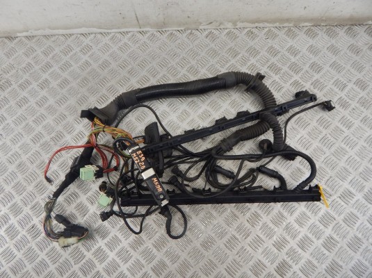Проводка двигателя BMW 5-series (E39) 12 51 1 744 589 Проводка двигателя BMW 5-series (E39) 12 51 1 744 589