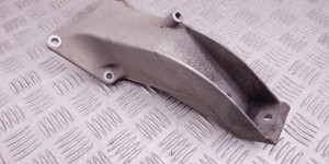 Кронштейн двигателя BMW 5-series (E39) 22 11 1 092 973