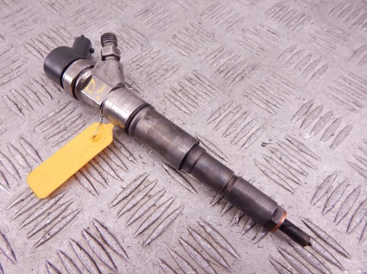 Форсунка BMW X5-series (E53) 13 53 7 785 984