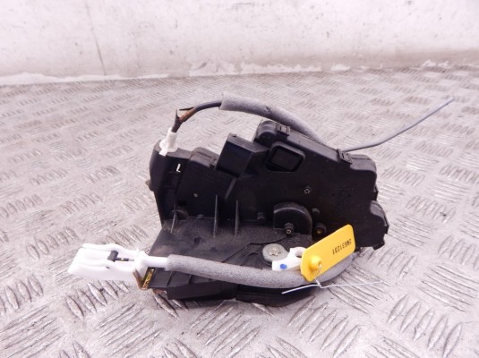 Замок двери задней левой BMW 3-series (E46) 51 22 7 011 245