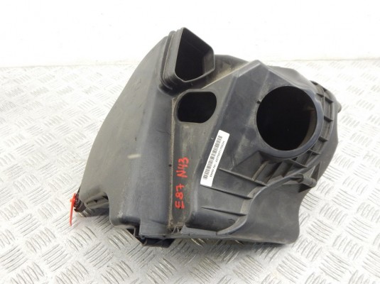 Корпус воздушного фильтра BMW 1-series (E87) 13 71 7 532 754