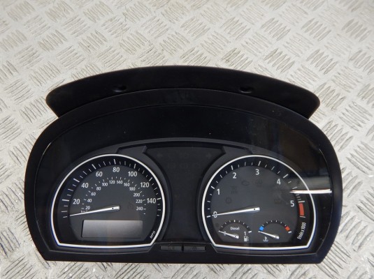 Щиток приборов (приборная панель) BMW X3-series (E83) 62 11 3 416 117