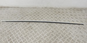 Молдинг стекла двери задней правой наружный BMW 7-series (F01/02) Молдинг стекла двери задней правой наружный BMW 7-series (F01/02)