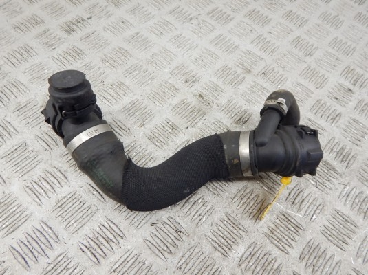 Патрубок радиатора BMW X5-series (E70) 17 12 7 798 496