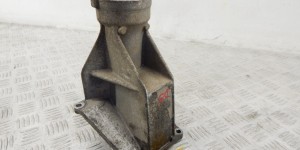 Кронштейн полуоси BMW X5-series (E70) 31 50 7 552 540