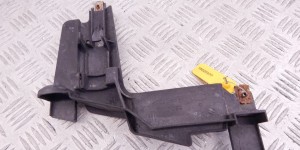 Крепление фары левой BMW 3-series (E46) 63 12 8 380 187