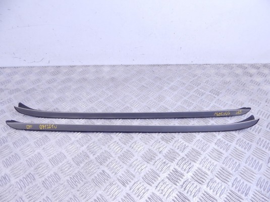 Молдинг стекла лобового BMW X5-series (E70) 51 31 7 250 395