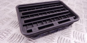 Решетка вентиляции кузова BMW 3-series (E90/91/92) 64 22 8 377 280