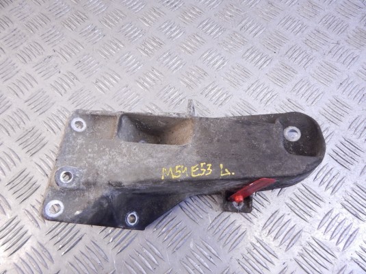 Кронштейн двигателя BMW X5-series (E53) 22 11 1 096 999