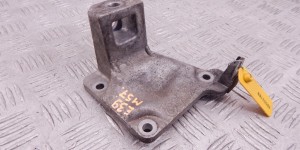 Кронштейн двигателя BMW 5-series (E39) 22 11 6 751 226