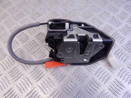 Замок двери задней правой BMW 5-series (E60/61) 51 22 7 036 172
