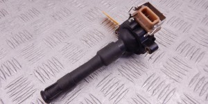 Катушка зажигания BMW 5-series (E39) 12 13 1 748 017 Катушка зажигания BMW 5-series (E39) 12 13 1 748 017