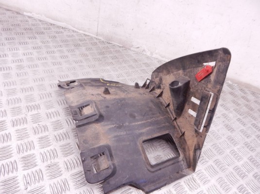 Защита арок передняя левая (подкрылок) BMW 3-series (E46) 51 71 8 268 373 Защита арок передняя левая (подкрылок) BMW 3-series (E46) 51 71 8 268 373