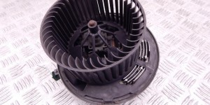 Моторчик печки BMW 3-series (E90/91/92) 64 11 6 933 663