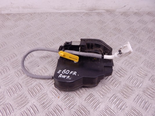 Замок двери передней правой BMW 5-series (E60/61) 51 21 7 202 144