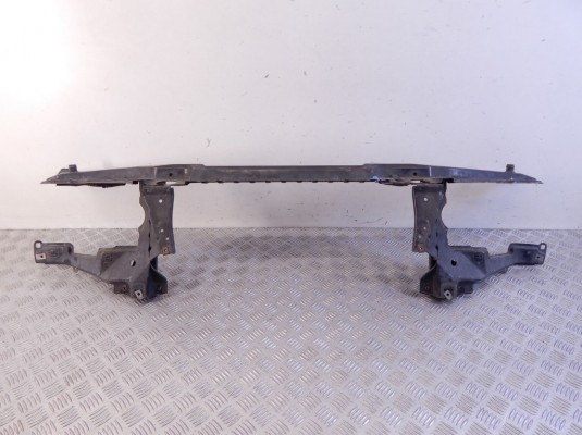 Передняя панель крепления облицовки (телевизор) BMW X5-series (E53) 51 71 8 402 319