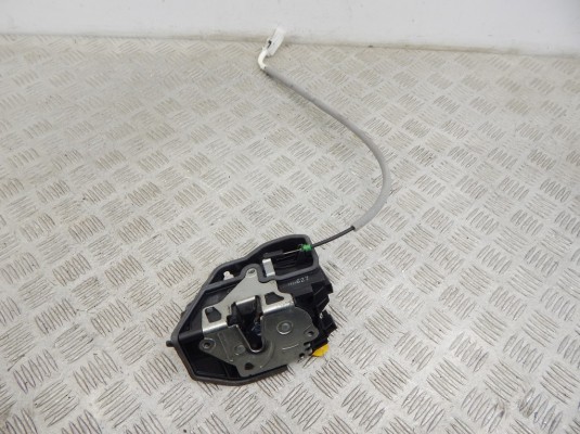 Замок двери передней левой BMW X3-series (E83) 51 21 7 154 627