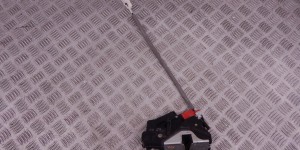 Замок двери передней левой BMW 3-series (E46) 51 21 7 011 241