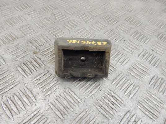 Опора под домкрат (поддомкратная подушка) BMW 3-series (E46) 51 71 8 268 885