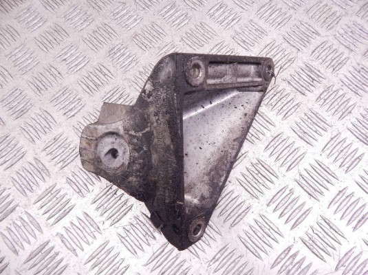 Кронштейн двигателя BMW 5-series (E60/61) 22 11 6 761 149