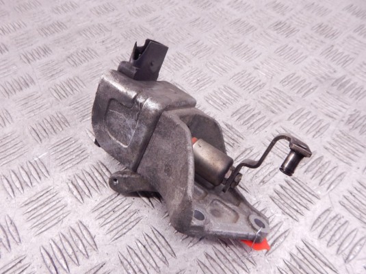 Клапан управления турбиной (актуатор) BMW 5-series (E60/61)