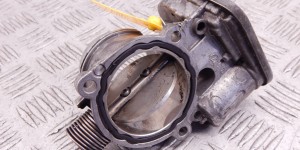 Заслонка дроссельная BMW 6-series (E63/E64) 11 71 7 804 384