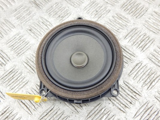 Динамик BMW 3-series (F30/31) 65 13 9 288 769 Динамик BMW 3-series (F30/31) 65 13 9 288 769
