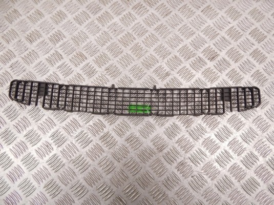Решетка капота BMW 3-series (E46) 51 13 8 220 766