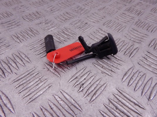 Форсунка омывателя BMW 3-series (E46) 61 66 7 056 731