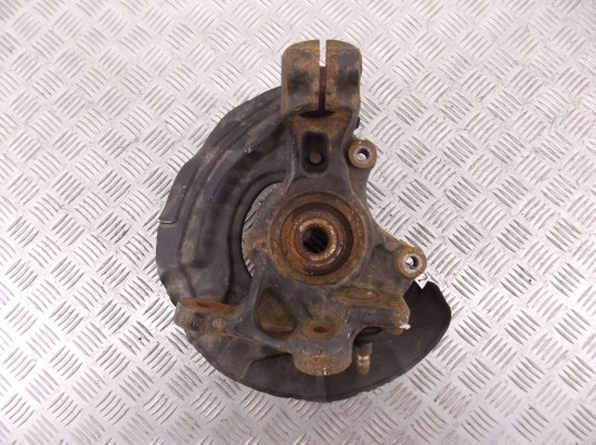 Ступица передняя правая BMW 3-series (E90/91/92) 31 21 6 768 996