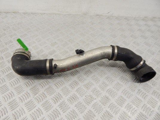 Патрубок интеркулера BMW 7-series (E65/66) 11 61 7 796 309 Патрубок интеркулера BMW 7-series (E65/66) 11 61 7 796 309