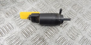 Насос (моторчик) омывателя стекла BMW 5-series (E39) 67 12 8 377 612