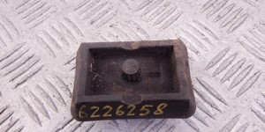Опора под домкрат (поддомкратная подушка) BMW 5-series (E39) 51 71 7 001 650