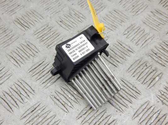 Сопротивление печки BMW X5-series (E53) 64 11 6 931 680 Сопротивление печки BMW X5-series (E53) 64 11 6 931 680