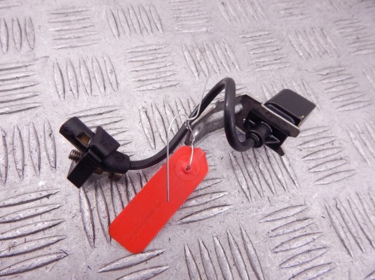 Датчик коленвала BMW 1-series (E87) 13 62 7 809 334 Датчик коленвала BMW 1-series (E87) 13 62 7 809 334