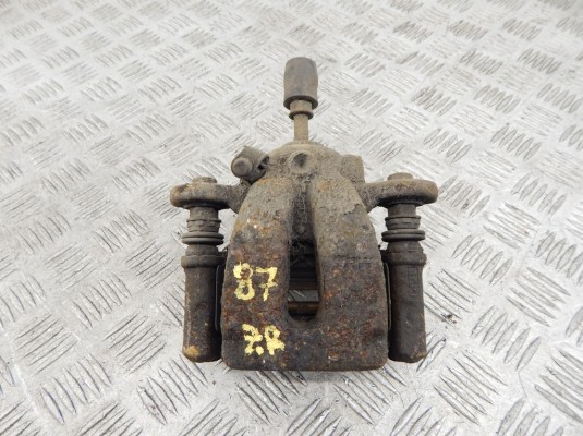 Суппорт задний правый BMW 1-series (E87) 34 21 6 776 378