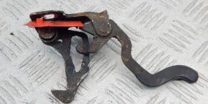 Крюк капота BMW 5-series (E39) 51 23 8 172 164