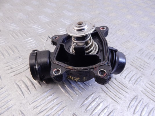 Корпус термостата BMW 3-series (E46) 11 51 7 805 811