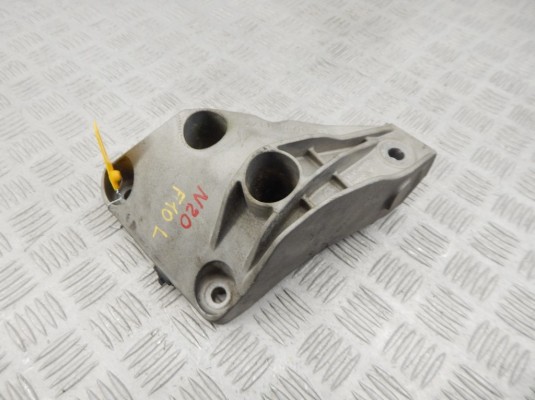 Кронштейн двигателя BMW 5-series (F10/11) 22 11 6 781 233 Кронштейн двигателя BMW 5-series (F10/11) 22 11 6 781 233