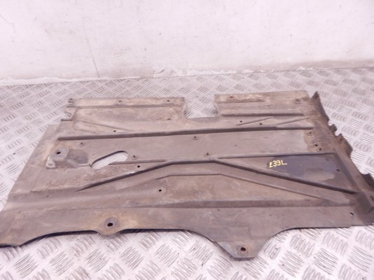 Защита днища BMW 5-series (E39) 51 71 8 176 757 Защита днища BMW 5-series (E39) 51 71 8 176 757