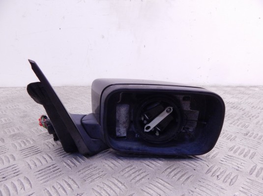 Зеркало наружное правое BMW 3-series (E46) 51 16 8 245 128