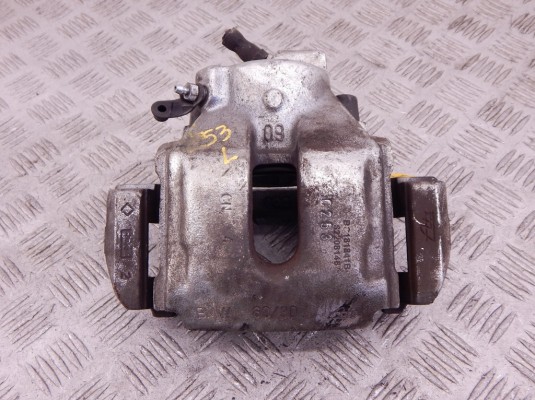 Суппорт передний левый BMW X5-series (E53) 34 11 6 773 131 Суппорт передний левый BMW X5-series (E53) 34 11 6 773 131