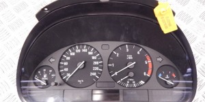 Щиток приборов (приборная панель) BMW 5-series (E39) 62 11 6 907 018