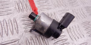 Датчик давления топлива BMW X5-series (E53) 13 51 7 787 186