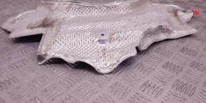 Тепловой экран глушителя BMW 7-series (F01/02) 51 48 7 186 860 Тепловой экран глушителя BMW 7-series (F01/02) 51 48 7 186 860