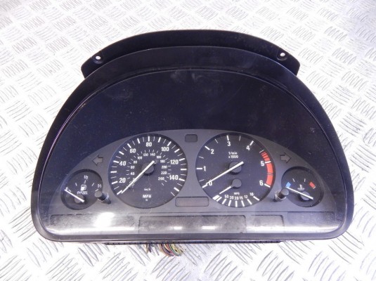 Щиток приборов (приборная панель) BMW X5-series (E53) 62 10 6 942 217